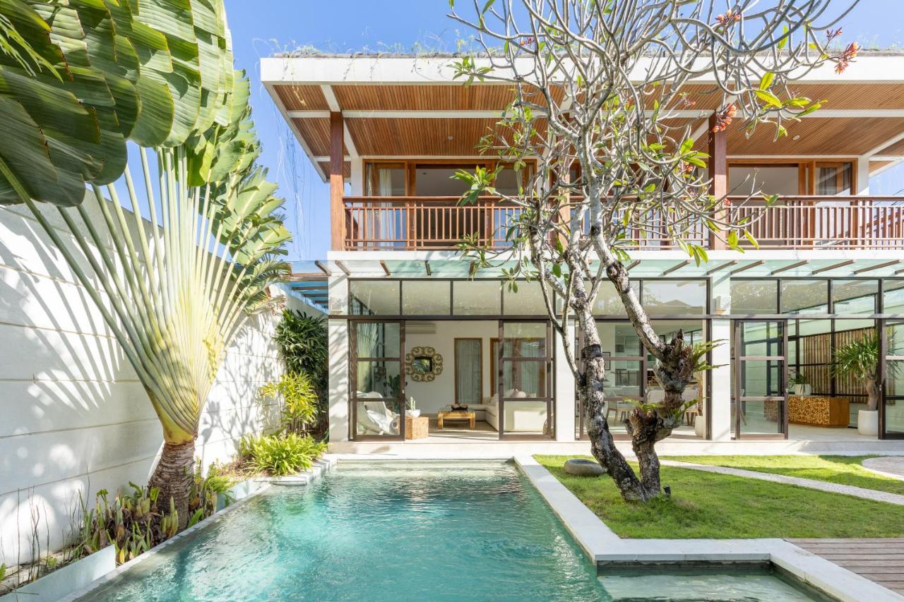 Villa Lumut 3 Bedrooms Central Seminyak Exteriér fotografie